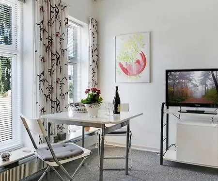 Gjestgiverier Bed&kitchen Skovholm *
